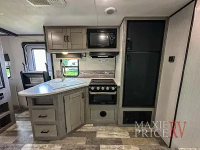 2020 Heartland Mallard 32 photo 14