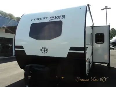 2025 Forest River Surveyor Legend 204MKLE photo 9