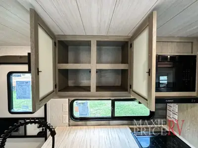 2023 Forest River Wildwood 32BHDSX photo 18