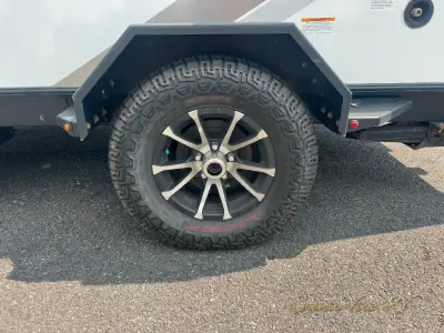 2024 Dutchmen Coleman Rubicon 1200 Series 1400BH photo 8