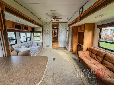 2007 Forest River Sandpiper 325RGT photo 17