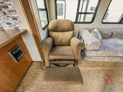 2007 Forest River Sandpiper 325RGT photo 5