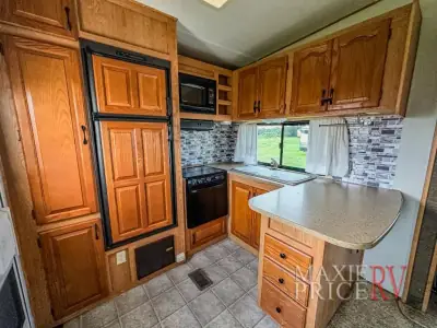 2007 Forest River Sandpiper 325RGT photo 9