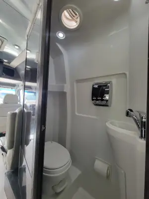 2013 Airstream Interstate 22 photo 15