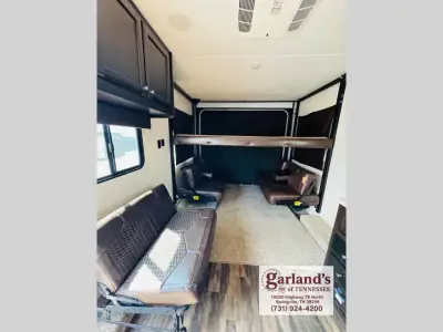 2017 Jayco Octane Super Lite 222 photo 10