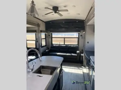 2022 Jayco Pinnacle 36FBTS photo 8