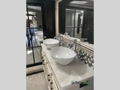 2022 Jayco Pinnacle 36FBTS photo 14