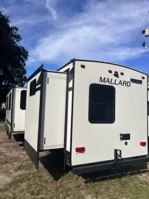 2023 Heartland MALLARD M33 photo 9