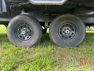 2022 Palomino Puma 32BH2B photo 6