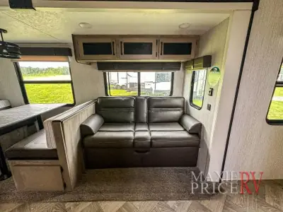 2022 Palomino Puma 32BH2B photo 18