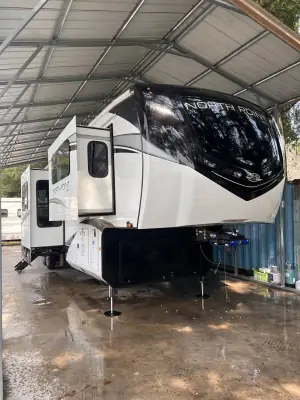 2024 Jayco NORTH POINT 382FLRB