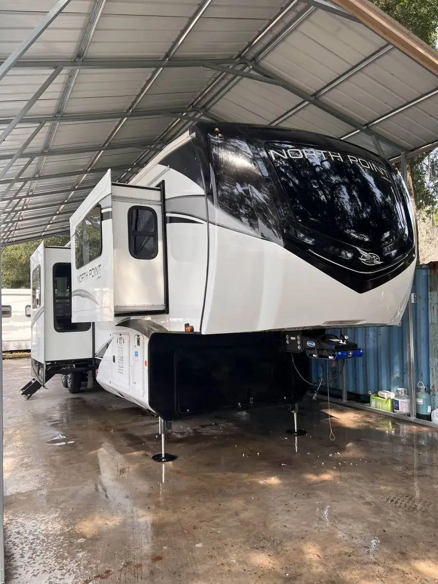 2024 Jayco NORTH POINT 382FLRB exterior