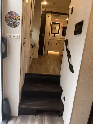 2024 Jayco NORTH POINT 382FLRB photo 5
