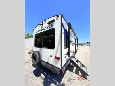 2022 Heartland Sundance Ultra Lite 268RL photo 3