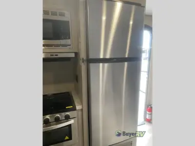 2023 Coachmen Catalina Legacy 263FKDS photo 11