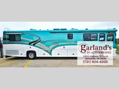 2004 Foretravel FORETRAVEL U2954010