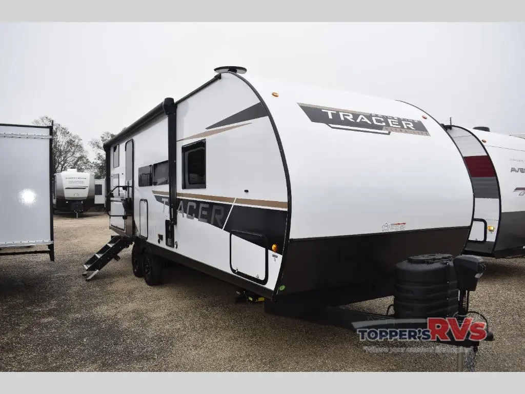 2025 Prime Time Tracer 250BH exterior