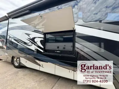 2019 Forest River Berkshire XL 37A photo 7