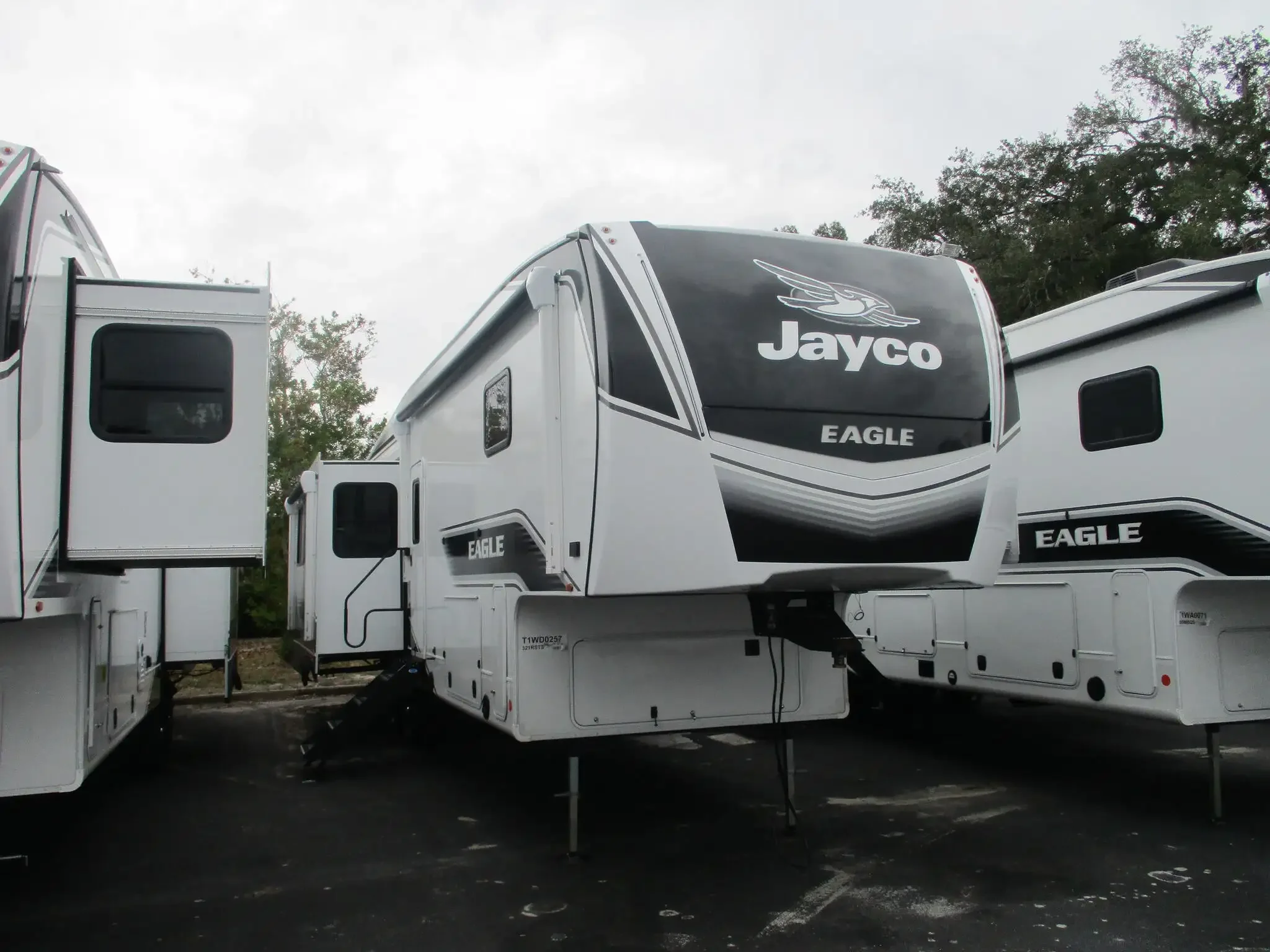 2026 Jayco Eagle 321RSTS exterior
