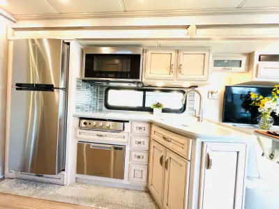2021 Newmar CANYON STAR 3927 photo 15