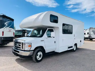 2024 Thor Motor Coach FOUR WINDS 22E photo 8