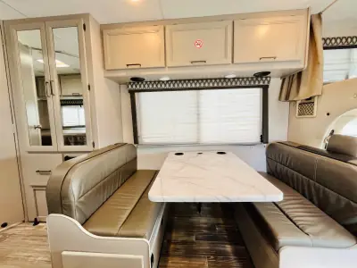 2024 Thor Motor Coach FOUR WINDS 22E photo 16