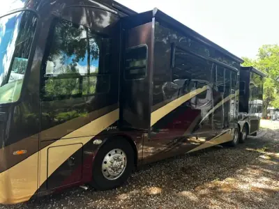 2017 Thor ENTEGRA ASPIRE photo 2