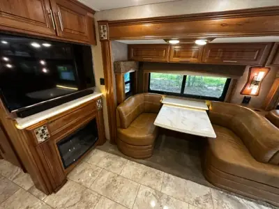 2017 Thor ENTEGRA ASPIRE photo 12