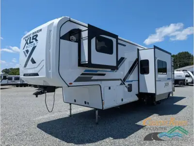 2027 Forest River XLR Boost X 363BX photo 4