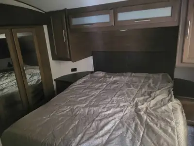 2019 Keystone Cougar 25RSWE COUGAR photo 5
