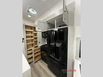 2024 Brinkley Model G 3500 photo 25