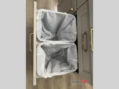 2024 Brinkley Model G 3500 photo 28