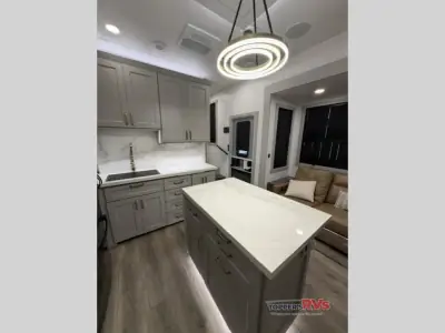2024 Brinkley Model G 3500 photo 16