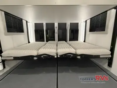 2024 Brinkley Model G 3500 photo 45