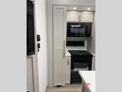 2024 Brinkley Model G 3500 photo 22