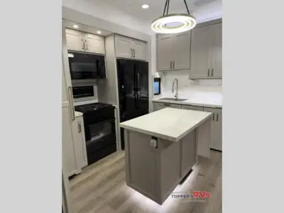 2024 Brinkley Model G 3500 photo 17