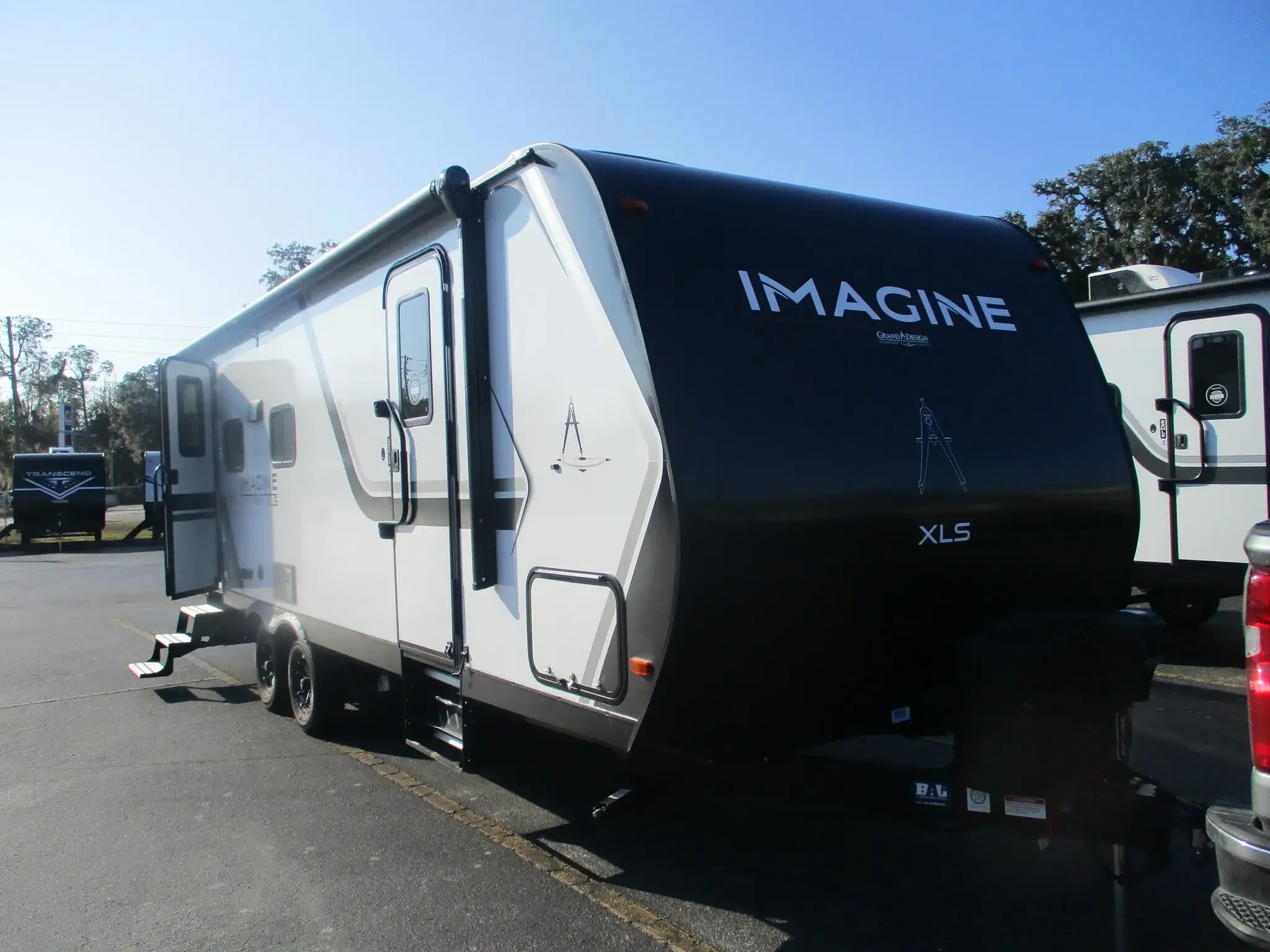 2026 Grand Design Imagine XLS 25RLE exterior