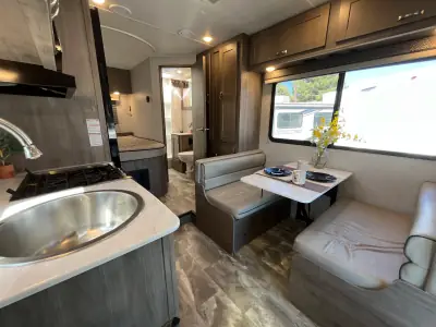 2024 Gulf Stream CONQUEST LE 6237 photo 4