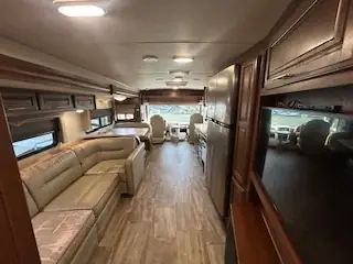 2018 Forest River GEORGETOWN 31L GT5 photo 9