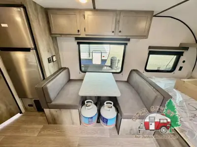 2027 Sunset Park Sun Lite LTD 21DB photo 23