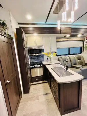 2018 Keystone RAPTOR 425TS photo 10