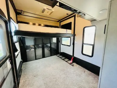 2018 Keystone RAPTOR 425TS photo 17