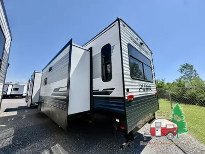 2026 Forest River Puma Vista 38RLB photo 8