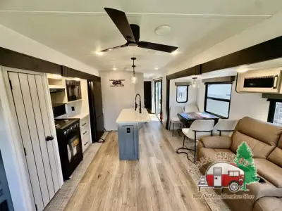 2026 Forest River Puma Vista 38RLB photo 14