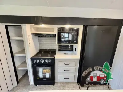 2026 Forest River Puma Vista 38RLB photo 53