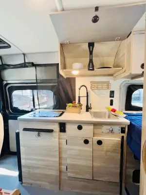 2023 Winnebago SOLIS 59PX photo 12