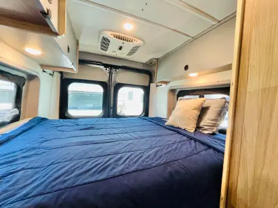 2023 Winnebago SOLIS 59PX photo 11