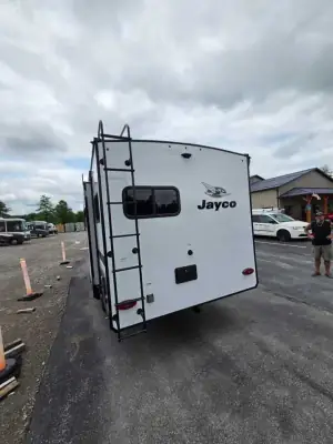 2027 Jayco Jay Feather 21MML photo 10