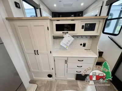 2027 Coachmen Brookstone 344FL photo 32