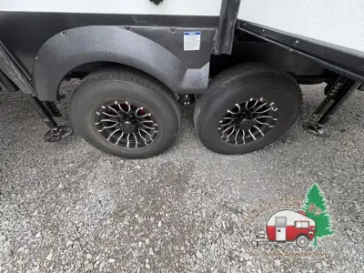2027 Coachmen Brookstone 344FL photo 11